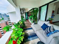 Townhouse Apartments (D9), Apartment #607526301